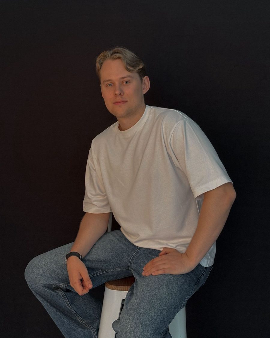 Even, who teaches Norwegian at Norwegian Saga
